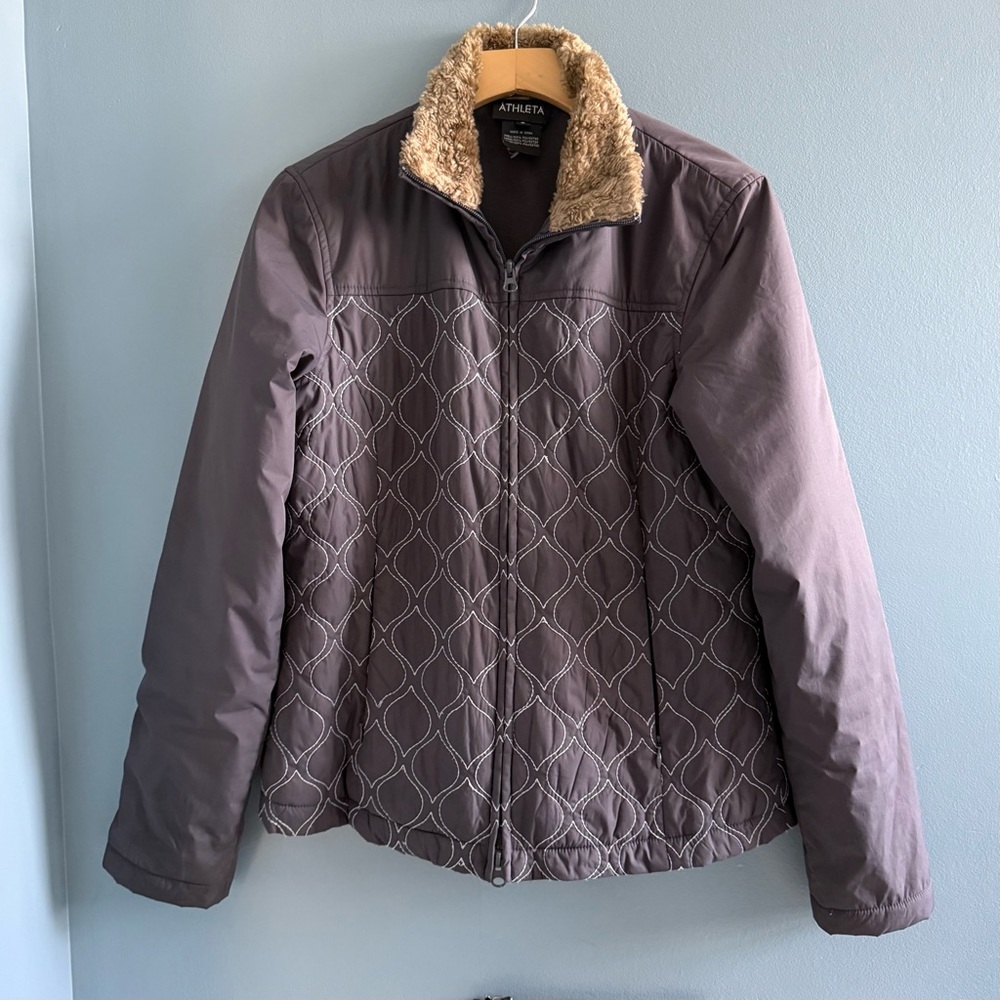 Athleta Quilted Faux Fur Collar Zip Up Jacket